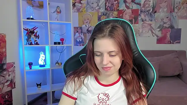 FreyaVey online show from March 2, 7:15 am