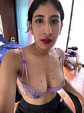 Snapshot of Violet_rousse7 chatting on February 19, 5:53 pm Violet rousse7 online show from February 19, 5:53 pm