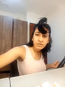 Snapshot of Violet_rousse7 chatting on March 5, 12:17 am Violet rousse7 online show from March 5, 12:17 am