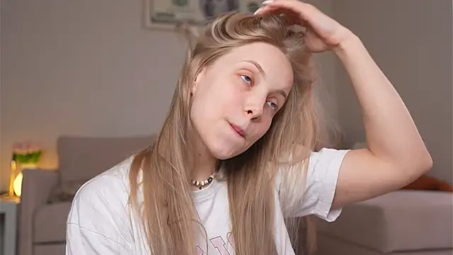 Appr0ved  online show from April 28, 3:06 pm