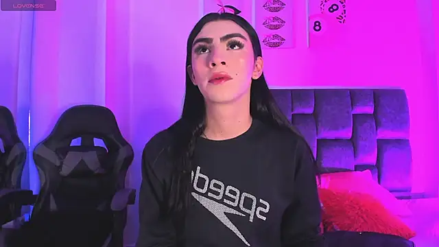 Isabella Moon9 online show from April 19, 12:37 pm