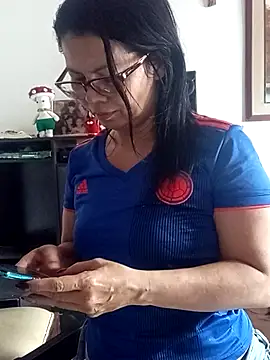 Snapshot of AfroditaX23 chatting on July 7, 5:39 pm AfroditaX23 online show from July 7, 5:39 pm