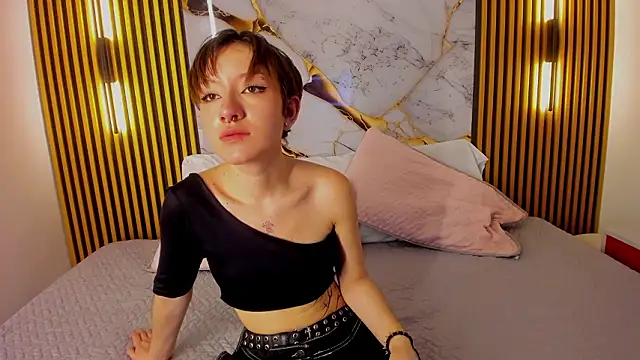 noha ns online show from February 12, 9:32 pm