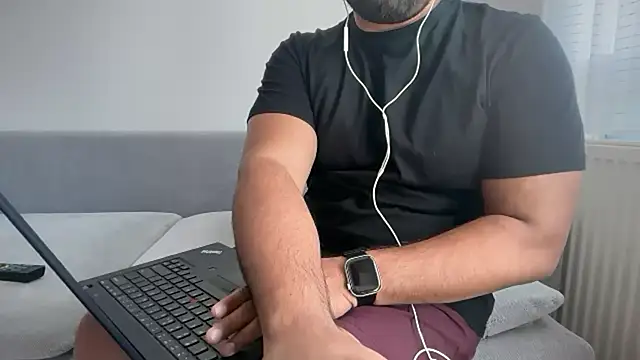 justonce2 online show from March 12, 9:26 am