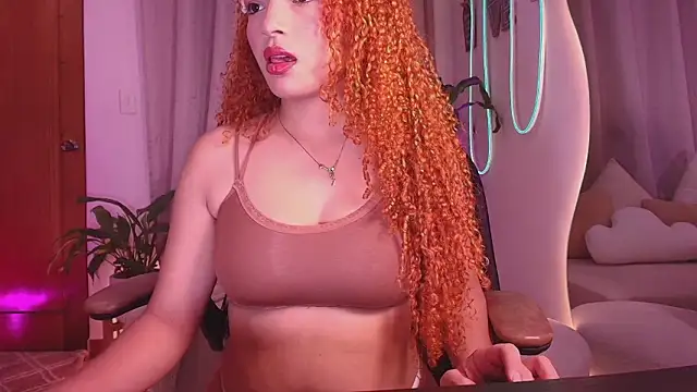  lindapynk  online show from February 13, 8:49 pm