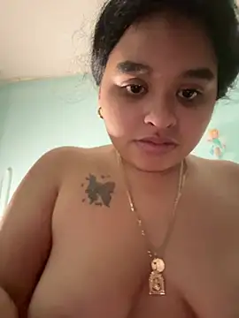 Snapshot of Aloyenita chatting on February 1, 12:26 pm Aloyenita online show from February 1, 12:26 pm