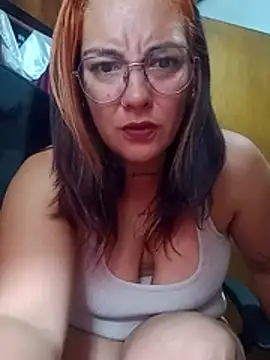Snapshot of kuramaqueen chatting on March 26, 3:56 am kuramaqueen online show from March 26, 3:56 am