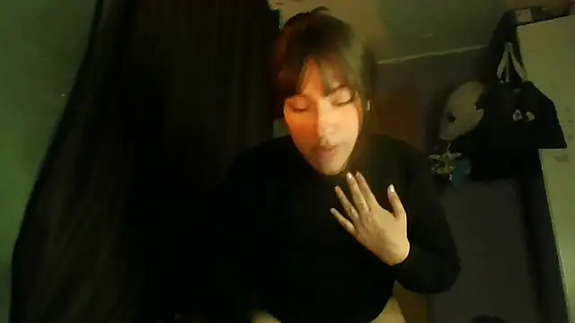 mimi miauu online show from June 11, 3:04 am