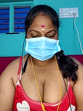 Snapshot of TamilSembaruthi143 chatting on February 17, 9:21 pm TamilSembaruthi143 online show from February 17, 9:21 pm