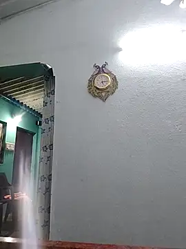 Snapshot of TamilSembaruthi143 chatting on February 21, 11:44 am TamilSembaruthi143 online show from February 21, 11:44 am