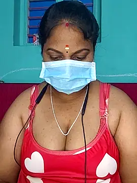 Snapshot of TamilSembaruthi143 chatting on March 6, 7:43 pm TamilSembaruthi143 online show from March 6, 7:43 pm