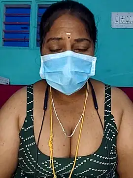 Snapshot of TamilSembaruthi143 chatting on April 4, 8:28 pm TamilSembaruthi143 online show from April 4, 8:28 pm