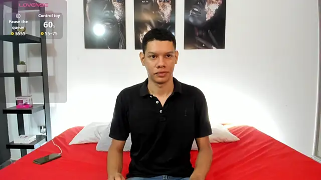 Snapshot of milo_cruz_ chatting on March 6, 12:23 pm milo cruz online show from March 6, 12:23 pm