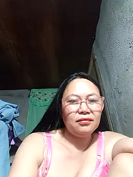 hotpinay 45 online show from April 2, 8:01 am