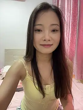 BIGBABYYEYE online show from May 24, 6:18 am