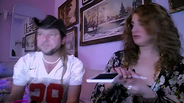 BobbyNSadie online show from February 3, 4:43 am