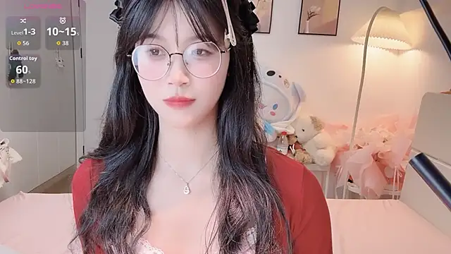 Luminous4173 online show from July 18, 1:26 pm