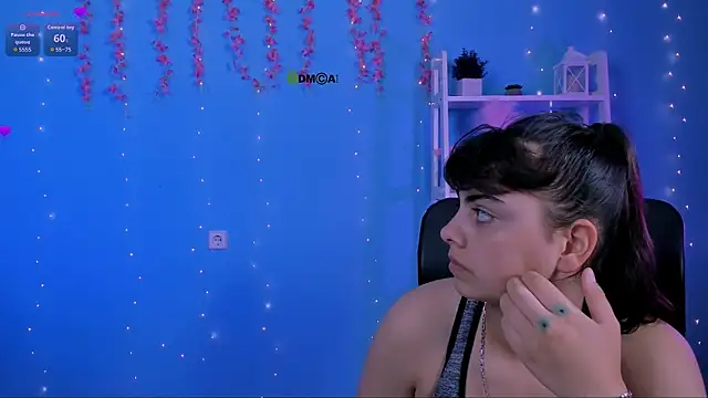 Snapshot of eira_mouse chatting on July 14, 10:21 am eira mouse online show from July 14, 10:21 am