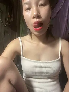 -Xenia  online show from March 28, 3:33 pm