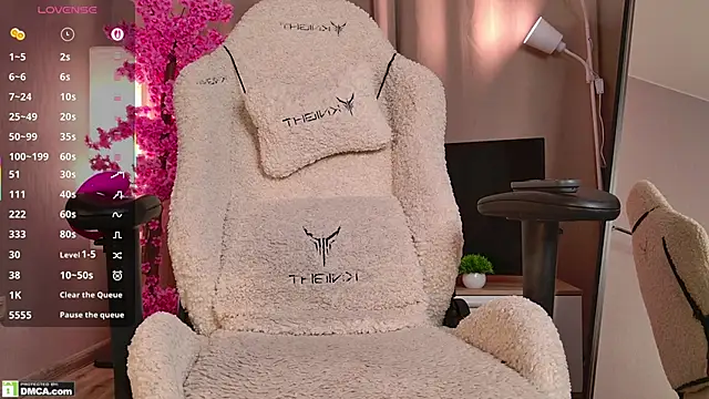 lil monikaa online show from January 31, 7:11 pm