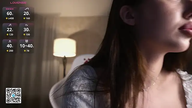 Snapshot of Candylolly___ chatting on April 23, 3:14 pm Candylolly online show from April 23, 3:14 pm