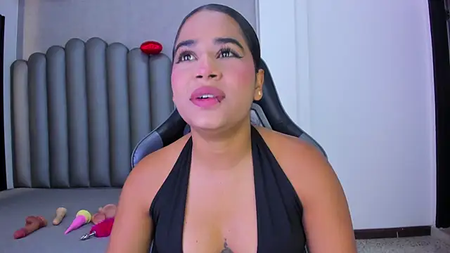 Shirleytaylor- online show from April 20, 11:24 am