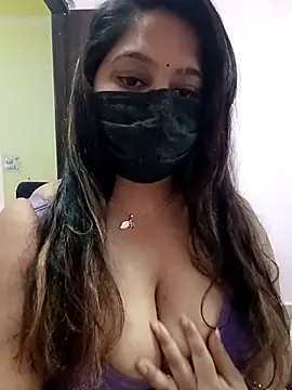 Aliya Hott online show from March 19, 5:33 am