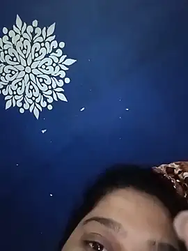Aliya Hott online show from June 14, 6:32 pm