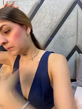 AriaWillssX online show from February 8, 8:23 pm