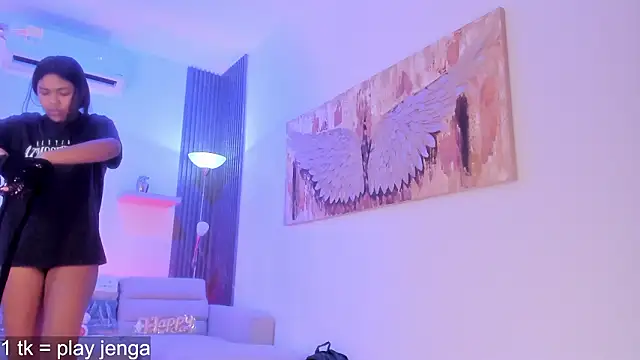 TAHIELA  online show from February 12, 11:05 am