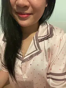 Snapshot of hotgirl-sexy chatting on July 8, 3:05 pm hotgirl-sexy online show from July 8, 3:05 pm