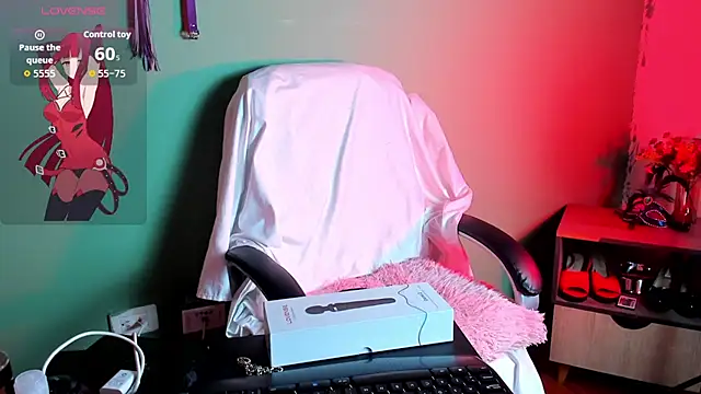 hazz smith  online show from April 18, 5:28 pm