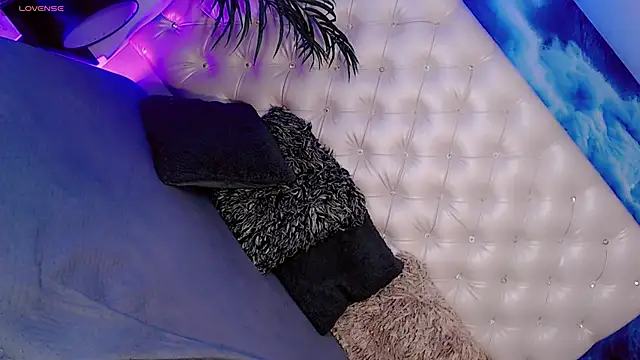 Baby Lumina online show from February 2, 4:44 am