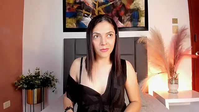 AnnaBroooks online show from April 22, 12:46 am