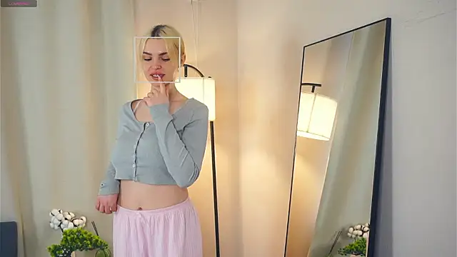 PatricePerlow online show from February 11, 7:46 am