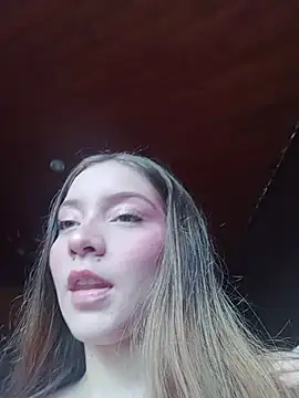 MimiSoftie online show from March 11, 9:54 pm