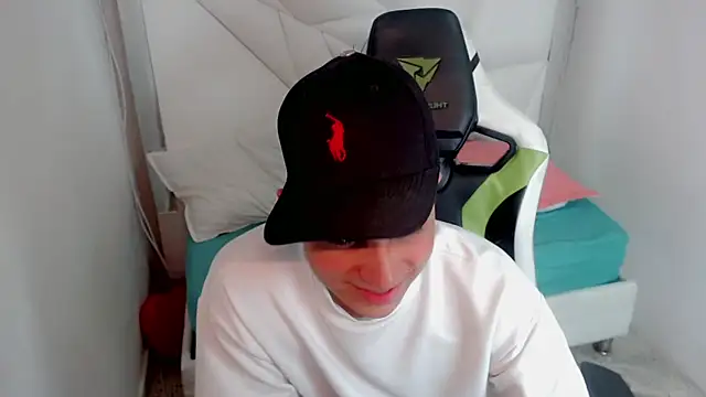 Black diamondd  online show from April 20, 7:00 am