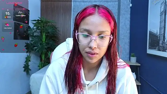 saphire  online show from April 20, 12:41 pm