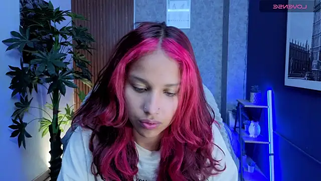 saphire  online show from April 24, 4:31 pm