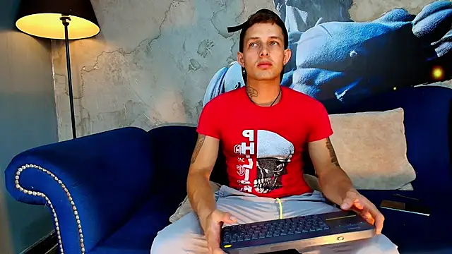  angel rivera online show from February 6, 1:21 am