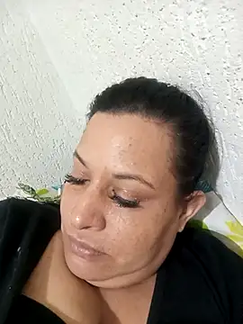 Snapshot of Camil4_milf_1 chatting on March 9, 2:04 am Camil4 milf 1 online show from March 9, 2:04 am