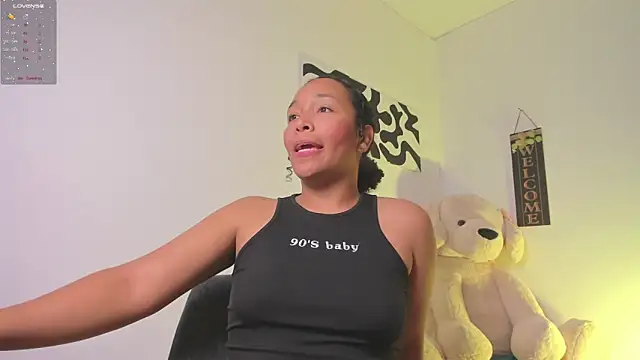 Nia13 online show from February 5, 5:12 am