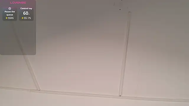 IrisLayne online show from July 28, 4:52 am