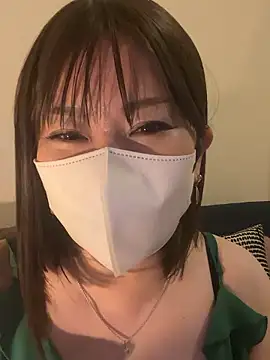 Mitsuco surflady online show from April 4, 6:38 pm