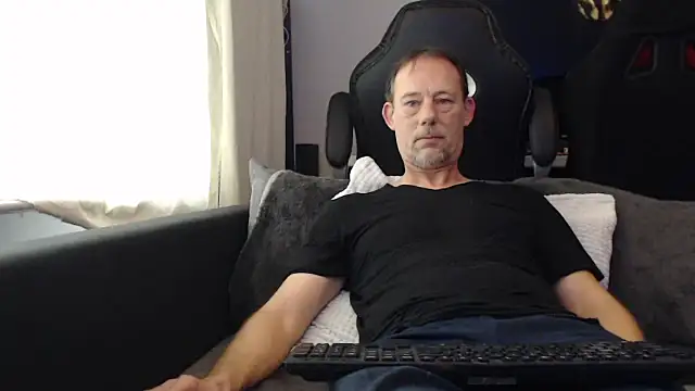 Sexy Ass Mike online show from February 6, 12:52 pm