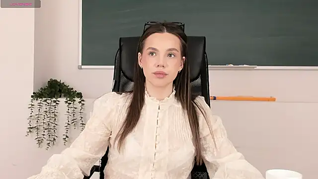 AlissaMilee online show from March 17, 3:00 am