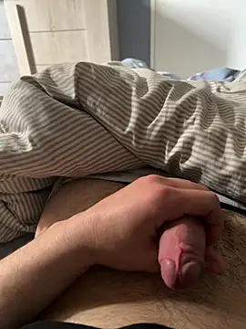 magicdickx21 online show from March 9, 11:36 am