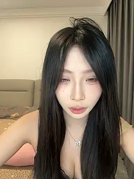 liubaobao666 online show from April 5, 4:15 pm