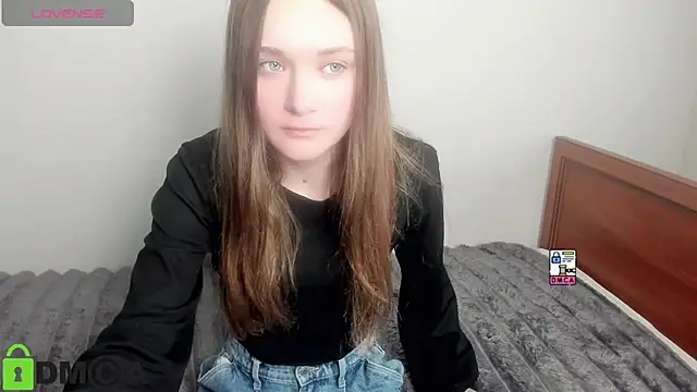 Elina X online show from May 9, 1:05 pm