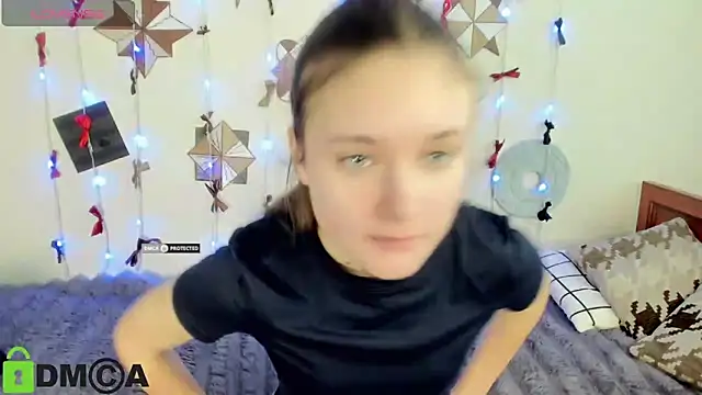 Elina X online show from June 13, 1:31 pm